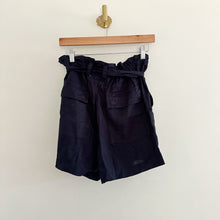 Load image into Gallery viewer, Magaschoni Linen High Rise Paperbag Shorts Black S

