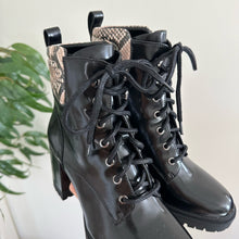 Load image into Gallery viewer, Aerosoles Elena Platform Bootie in Black Combo Leather 8.5
