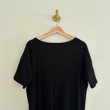 Load image into Gallery viewer, Eileen Fisher Ribbed Bateau Neck Short Sleeve Dress Black M
