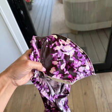 Load image into Gallery viewer, ESCADA Neiman Marcus Silk Floral Print Button Down Shoulder Pad Shirt Purple 34
