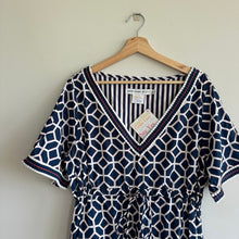 Load image into Gallery viewer, Gretchen Scott Surf&#39;s Up Dress Lucy in The Sky Navy XL NWT
