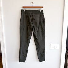 Load image into Gallery viewer, Athleta Headlands Hybrid Trek Mid Rise Jogger Pant Mountain Olive 6
