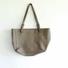 Load image into Gallery viewer, Tory Burch Robinson Saffiano Leather Adjustable Strap Tote Bag Light Gray
