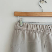 Load image into Gallery viewer, Lululemon Relaxed Mid-Rise Cargo Pant Raw Linen 4
