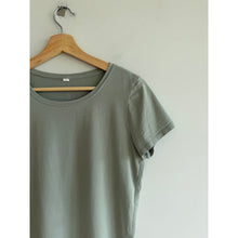 Load image into Gallery viewer, Lululemon Love Crew III Short Sleeve Activewear Top Grey Sage 6
