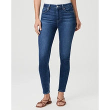 Load image into Gallery viewer, Paige Hoxton Ankle Jeans Vida Blue 26
