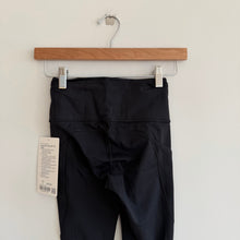 Load image into Gallery viewer, Lululemon Fast &amp; Free High Rise 7/8 Tight Leggings Black 2 NWT
