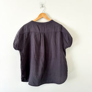 Faherty Gauze Cotton Henley Neck Short Sleeve Blouse Gray L