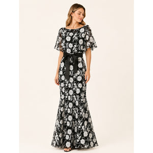 Lotus Threads Short Sleeve Floral Embroidered Gown Black/White 16 NWT