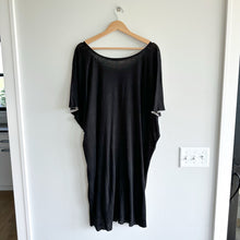Load image into Gallery viewer, Elsa Esturgie Linen Lightweight Wide Neck Dolman Sleeve Dress Black 42

