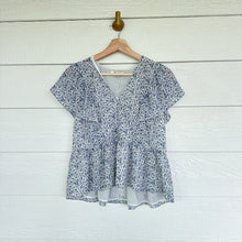 Load image into Gallery viewer, Madewell Georgette Ruffle Sleeve Floral Print Casual Peplum Top Blue XS
