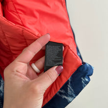 Load image into Gallery viewer, The North Face Flare Down Patterned Zip Up Mock Neck Puffer Vest Blue XS
