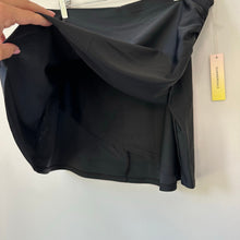 Load image into Gallery viewer, Summersalt The Ruched Swim Skirt Black L NWT
