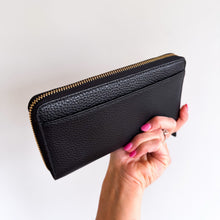 Load image into Gallery viewer, Kate Spade Pebbled Leather Zip-Around Continental Wallet Black NWT
