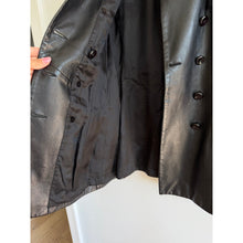 Load image into Gallery viewer, Begedor Italia Vintage Double-Breasted Leather Trench Coat Black M
