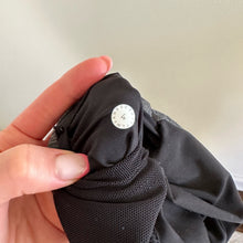 Load image into Gallery viewer, Lululemon On The Fly Drawstring Waist Pants in Heathered Black 4
