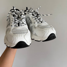 Load image into Gallery viewer, Dior Chrono Mesh Upper Leather Sneakers Black White 39 NEW
