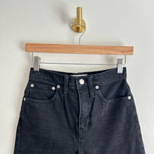 Load image into Gallery viewer, Madewell Classic Straight Denim High Rise Dark Wash Jeans Black 25
