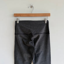 Load image into Gallery viewer, Lululemon High Rise Pull On Lightweight Activewear Leggings Gray 8
