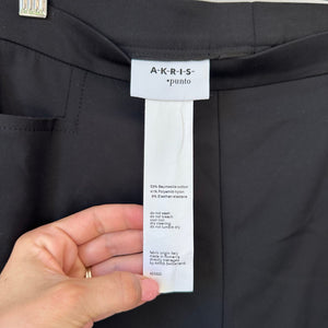 AKRIS Punto Franca Mid-Rise Cropped Pants Black 8