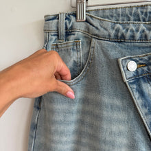 Load image into Gallery viewer, Commense Asymmetric Waist Wide-Leg Jeans Light Wash L NWT
