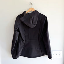 Load image into Gallery viewer, Lululemon Cross Chill RepelShell Running Activewear Jacket Black 10 NWT
