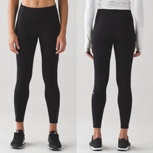 Load image into Gallery viewer, Lululemon Fast And Free 7/8 Tight Leggings Black 2
