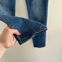 Load image into Gallery viewer, J. McLaughlin Treva Zipper Pocket High Rise Skinny Jeans 10
