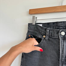Load image into Gallery viewer, GAP High Rise Stride Wide Leg Jeans Black Size 26/2R

