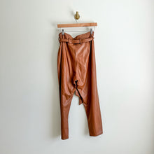 Load image into Gallery viewer, Commando Faux Leather Cropped Paper Bag Pants Brown M
