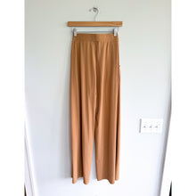 Load image into Gallery viewer, Three Bird Nest Ribbed High Rise Wide Leg Pants Khaki Brown M
