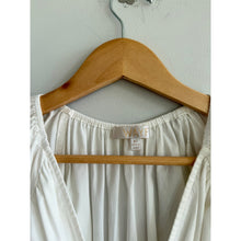 Load image into Gallery viewer, Wayf Leighton Poplin 3/4 Sleeve V-Neck Casual Mini Dress White XS
