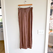 Load image into Gallery viewer, Z Supply Lisse Pleated Satin High Rise Wide Leg Pants Dark Chocolate L NWT
