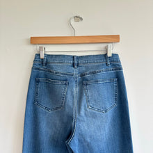 Load image into Gallery viewer, J. McLaughlin Wide Leg Flare High Rise Jeans Medium Wash Blue 2
