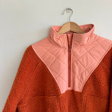 Load image into Gallery viewer, Vera Bradley Teddy Bear Fleece Colorblock Pullover Sweatshirt Orange/Pink L
