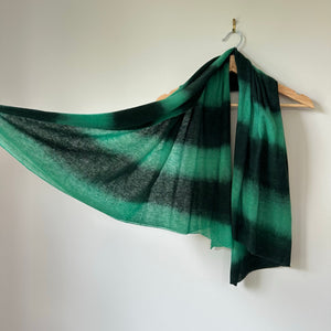 Kujten Scarf Daizy Feather Extra Large Cashmere Scarf Reef Green