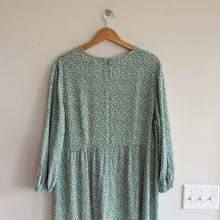 Load image into Gallery viewer, Boden Floral Print V-Neck Balloon Sleeve Maxi Dress Green 12 NWT
