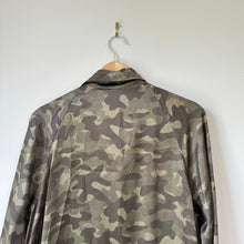 Load image into Gallery viewer, Cami NYC Quinn Silk Camouflage Print Zip Up Jacket Green L
