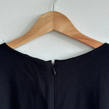Load image into Gallery viewer, Elie Tahari Maria Colorblock Stretch Dress Black 10
