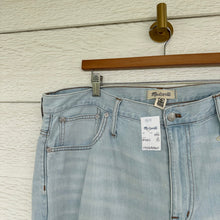 Load image into Gallery viewer, Madewell The Slouchy Boyjean Distressed Straight Jeans Wrightlane Wash 33 NWT
