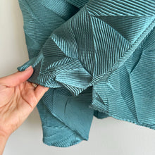 Load image into Gallery viewer, Anthropologie Floreat Crinkle Metallic V-Neck Tank Top Teal L
