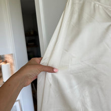 Load image into Gallery viewer, Eileen Fisher Silk Blend V-Neck Tank Top Cream XL
