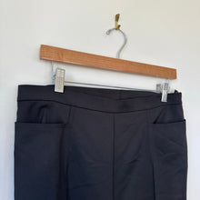 Load image into Gallery viewer, AKRIS Punto Franca Mid-Rise Cropped Pants Black 8
