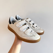 Load image into Gallery viewer, P448 Capri Cream Monza Velcro Suede Leather Sneakers Cream 39

