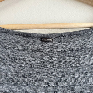 ST. JOHN Wool Ribbed Asymmetrical Drop Waist Pullover Tunic Gray Black M