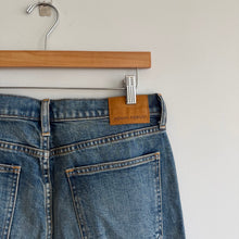 Load image into Gallery viewer, Denim Forum The Arlo High Rise Straight 28L Denim Jeans Blue 30
