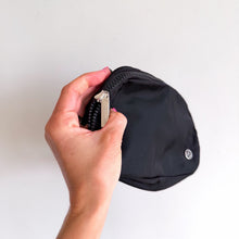 Load image into Gallery viewer, Lululemon Everywhere Belt Bag Crinkle Nylon 1L Black One Size
