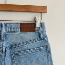 Load image into Gallery viewer, Madewell The Perfect Vintage Full-Length Denim High Rise Straight Jeans Blue 26
