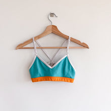 Load image into Gallery viewer, Alo Westerly Colorblock Crisscross Strap Sports Bra Turquoise Orange
