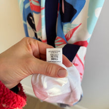 Load image into Gallery viewer, Gibson Leafy Print Sleeveless Pullover Maxi Dress Blue/Pink Petite Small
